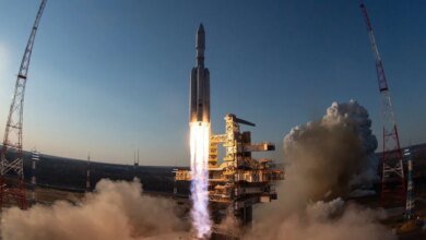 مانتوروف يتحدث لبوتين عن إنجاز عسكري فضائي غير مسبوق مانتوروف يتحدث لبوتين عن إنجاز عسكري فضائي غير مسبوق